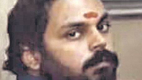 പോറ്റിയുടെ കൂട്ടാളിയെ ചോദ്യംചെയ്തു, സ്വർണപ്പാളിയിൽ അടിമുടി കുതന്ത്രം, റിപ്പോർട്ട് ഇന്ന് ഹൈക്കോടതിക്ക് നൽകും