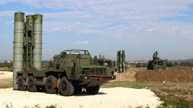 എസ് – 400 ശക്തിപ്പെടുത്താൻ ഇന്ത്യ, 10,000 കോടിയുടെ മിസൈലുകൾ വാങ്ങും