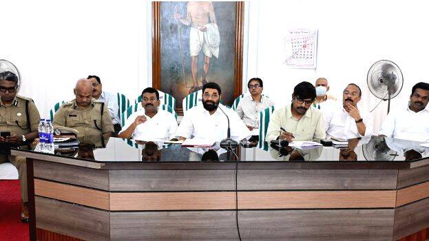 ശബരിമല തീർത്ഥാടനത്തിന് മുന്നൊരുക്കം: വൃശ്ചികം ഒന്നിന് 65 ലക്ഷം അപ്പവും അരവണയും സ്റ്റോക്ക് ചെയ്യും