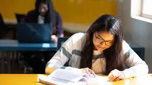 പ്ലസ് ടുക്കാർക്ക് ഐ.ഐ.എം ബിരുദ പ്രോഗ്രാമുകൾ